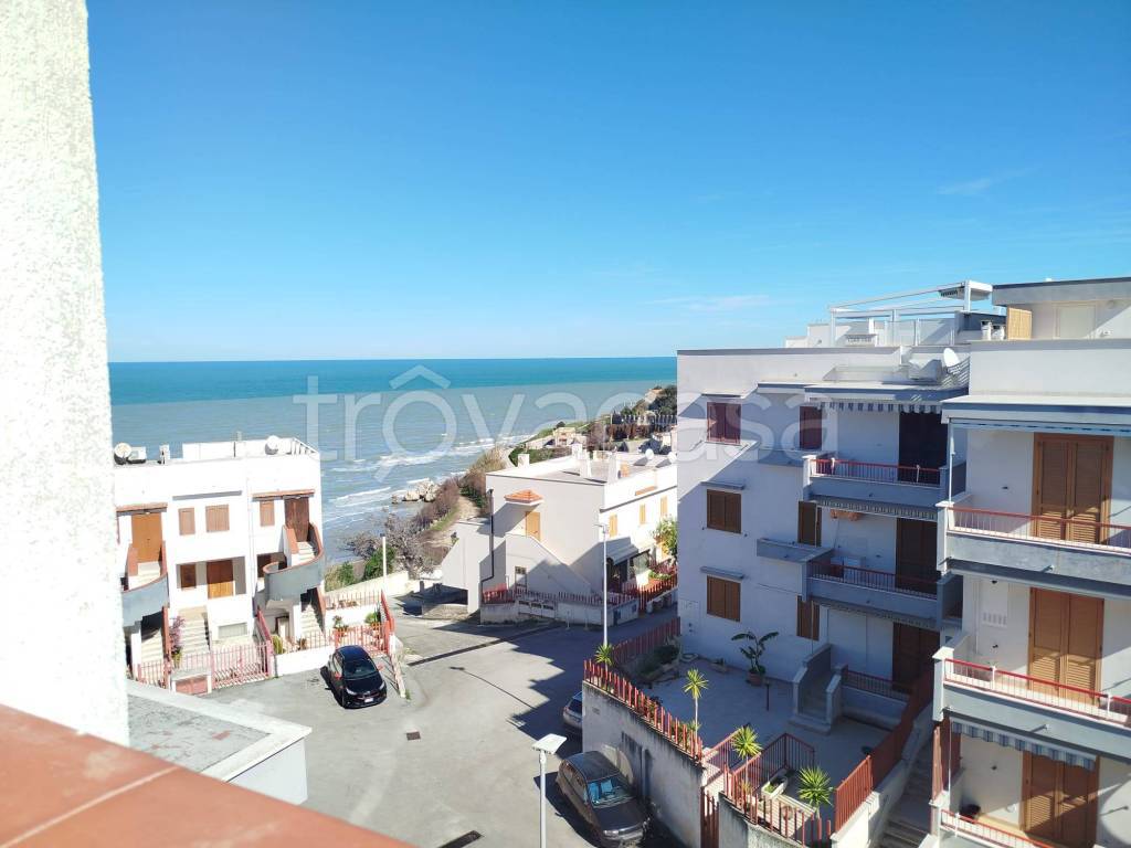 appartamento in vendita a Rodi Garganico