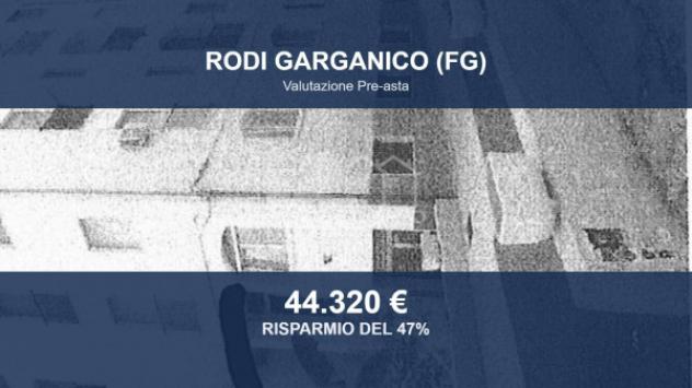 locale commerciale in vendita a Rodi Garganico