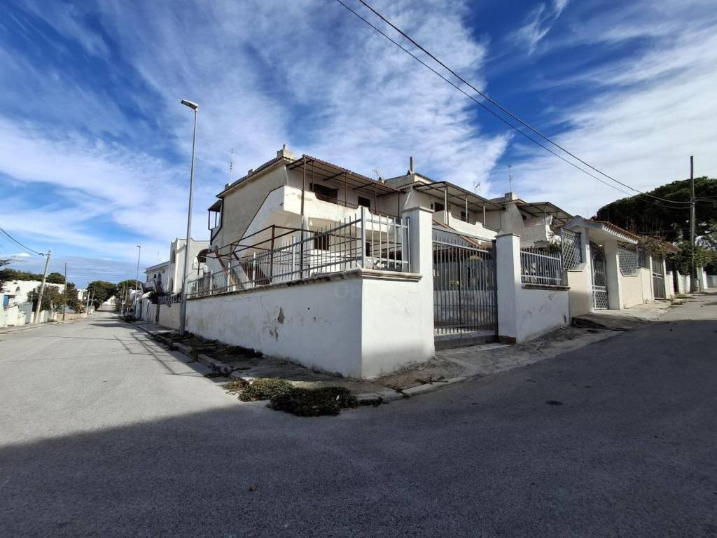 appartamento in vendita a Rodi Garganico in zona Lido del Sole