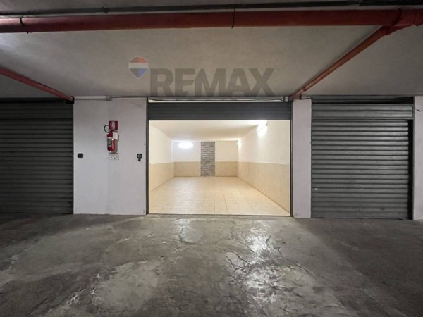 box auto in vendita a Rodi Garganico