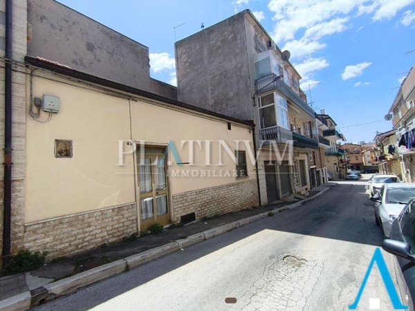 casa indipendente in vendita a San Giovanni Rotondo