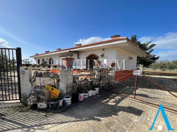 casa indipendente in vendita a San Giovanni Rotondo