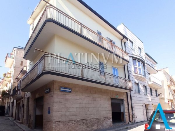 casa indipendente in vendita a San Giovanni Rotondo