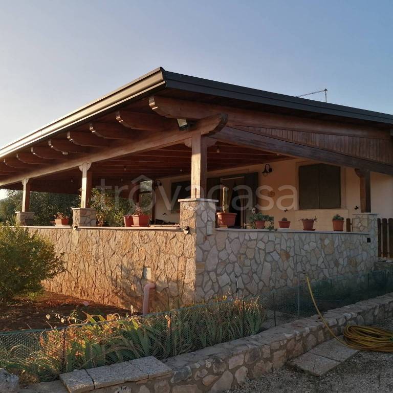 casa indipendente in vendita a San Giovanni Rotondo in zona Matine