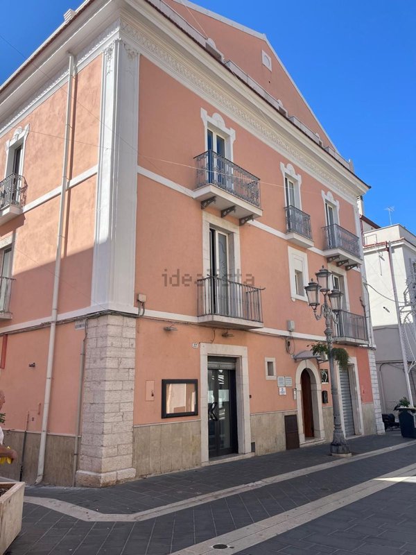 locale commerciale in vendita a San Giovanni Rotondo