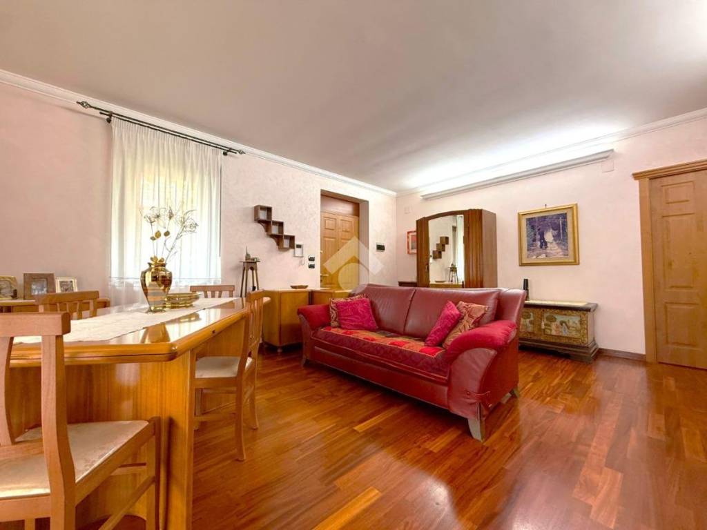 casa indipendente in vendita a San Giovanni Rotondo