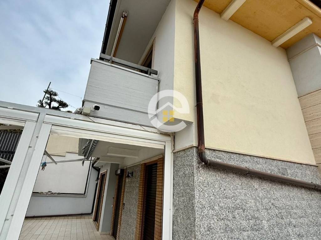 casa indipendente in vendita a San Giovanni Rotondo