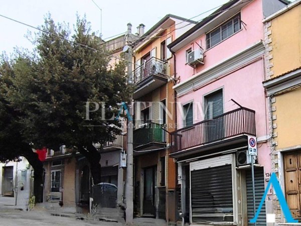 casa indipendente in vendita a San Giovanni Rotondo
