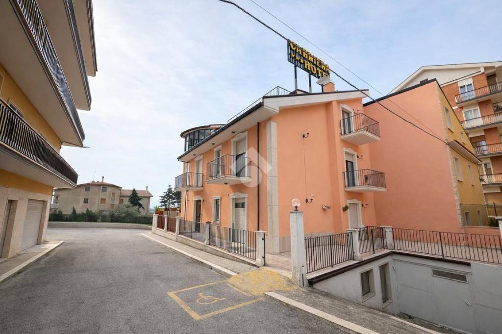 negozio in vendita a San Giovanni Rotondo