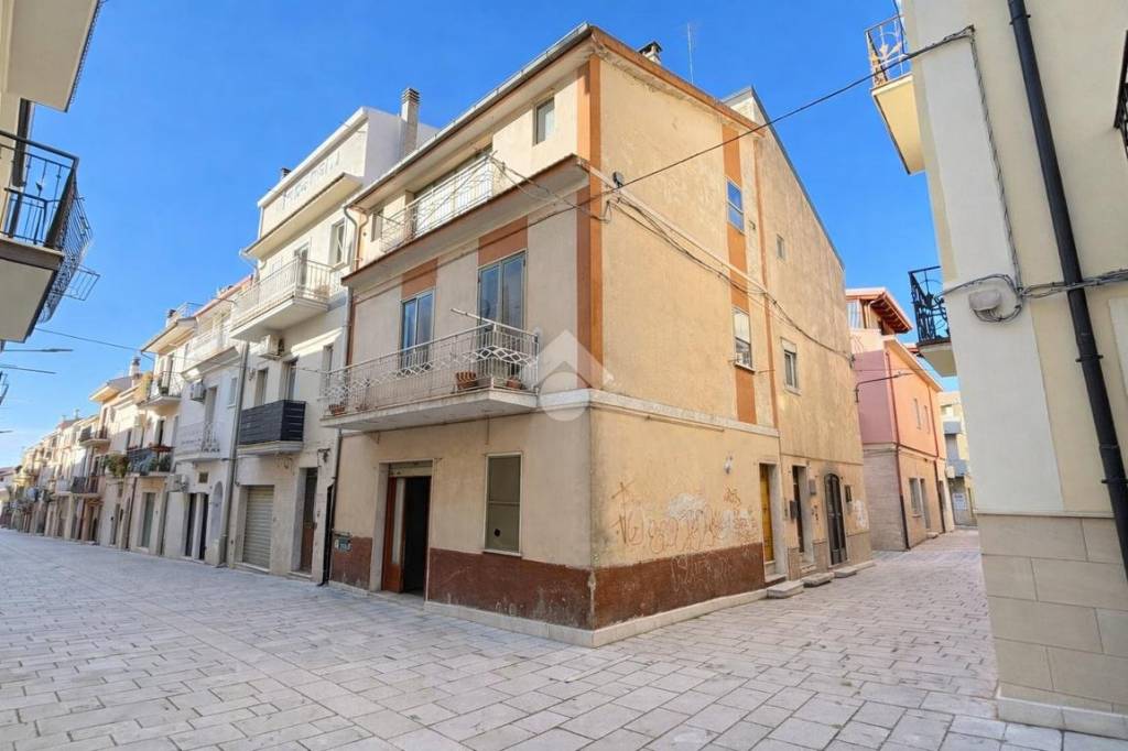 casa indipendente in vendita a San Giovanni Rotondo