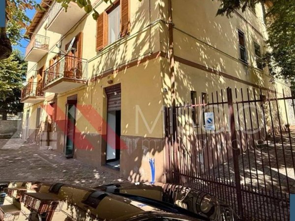 negozio in vendita a San Giovanni Rotondo