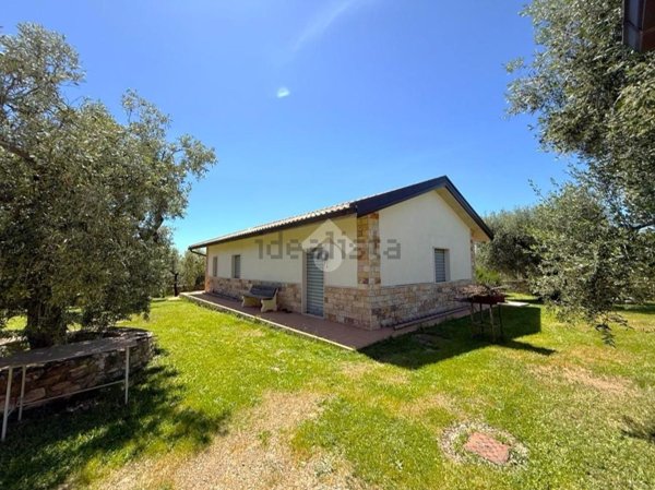 casa indipendente in vendita a San Giovanni Rotondo in zona Matine