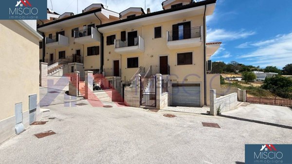 casa indipendente in vendita a San Giovanni Rotondo