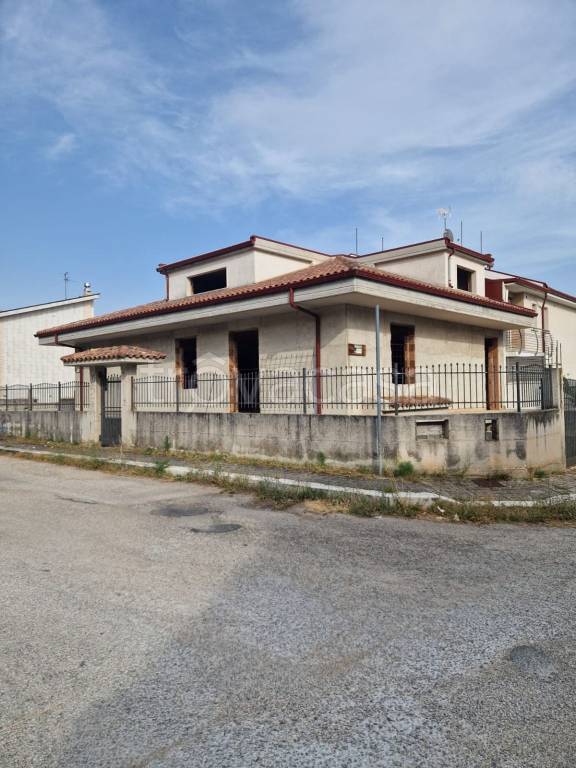 casa indipendente in vendita a San Giovanni Rotondo