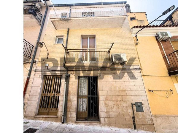 casa indipendente in vendita a San Giovanni Rotondo