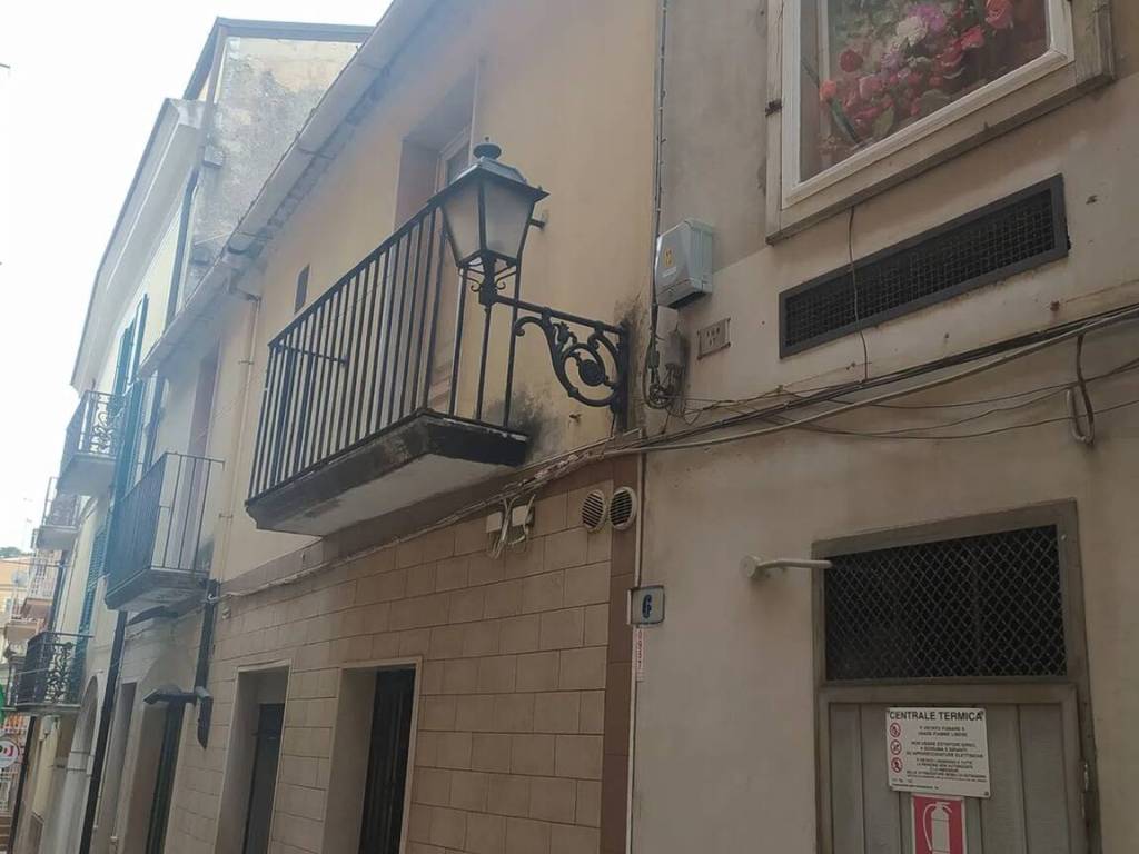 casa indipendente in vendita a San Marco in Lamis