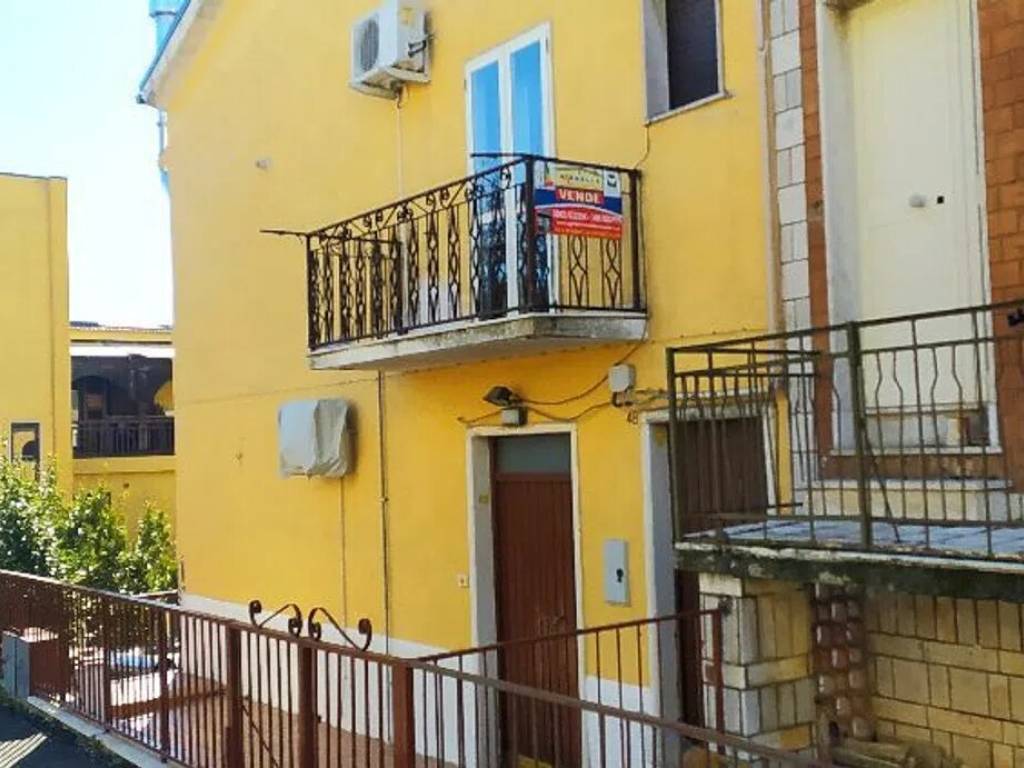 appartamento in vendita a San Marco in Lamis in zona Borgo Celano
