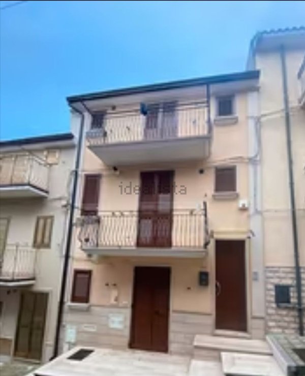 casa indipendente in vendita a San Marco in Lamis