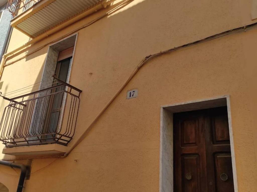 casa indipendente in vendita a San Marco in Lamis