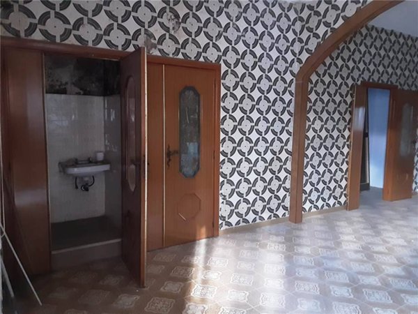 intera palazzina in vendita a San Nicandro Garganico