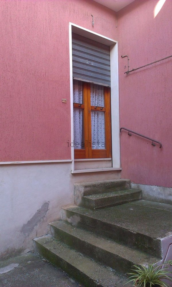 casa indipendente in vendita a San Nicandro Garganico