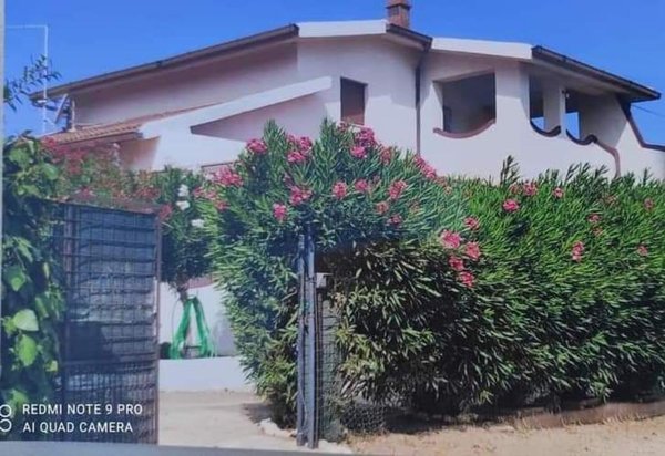 casa indipendente in vendita a San Nicandro Garganico
