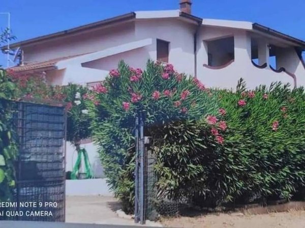 casa indipendente in vendita a San Nicandro Garganico
