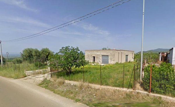 capannone in vendita a San Nicandro Garganico