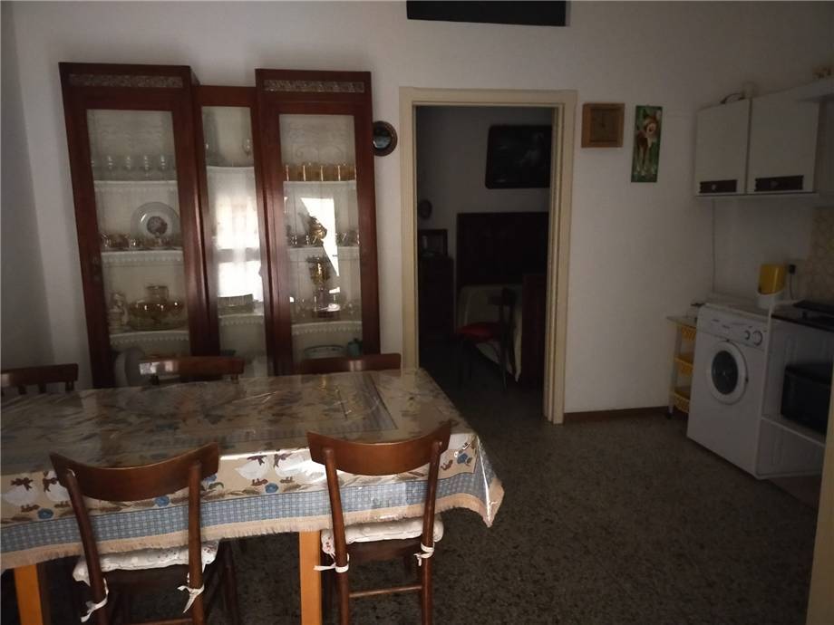 intera palazzina in vendita a San Nicandro Garganico