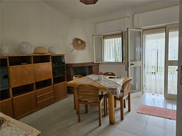 casa indipendente in vendita a San Nicandro Garganico