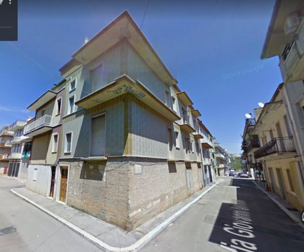 intera palazzina in vendita a San Nicandro Garganico