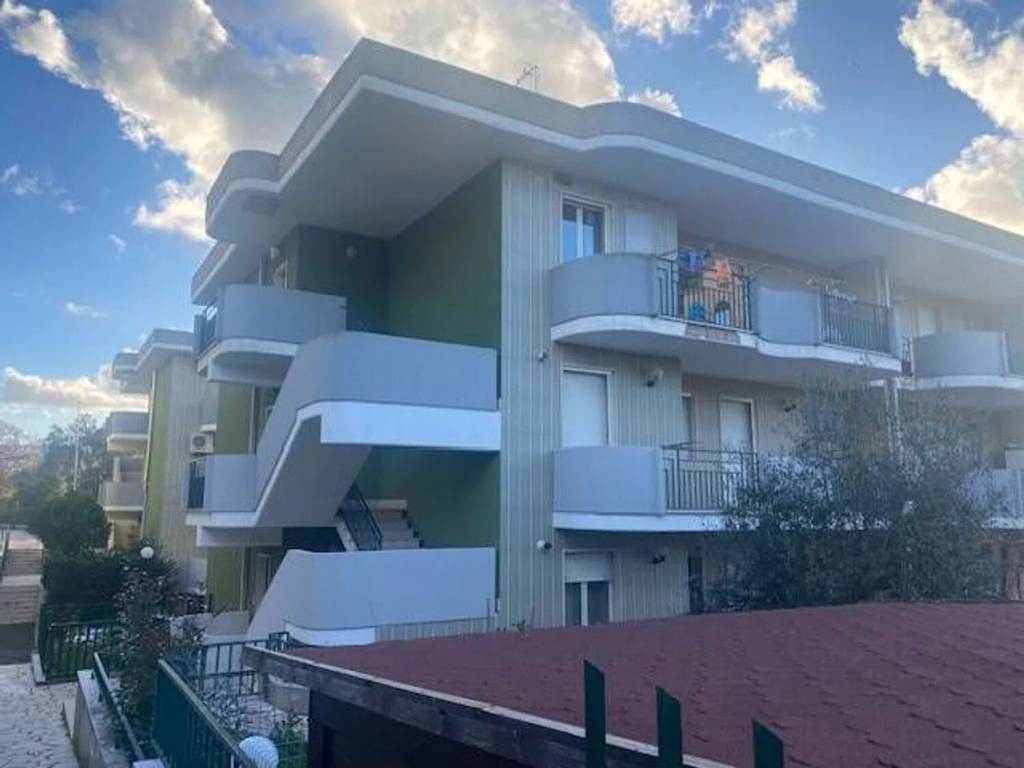 appartamento in vendita a San Nicandro Garganico