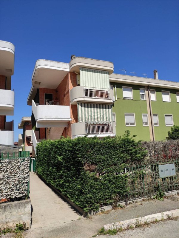 appartamento in vendita a San Nicandro Garganico