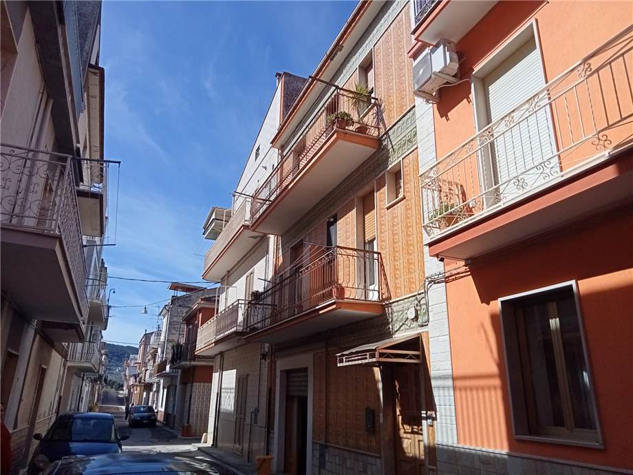 casa indipendente in vendita a San Nicandro Garganico