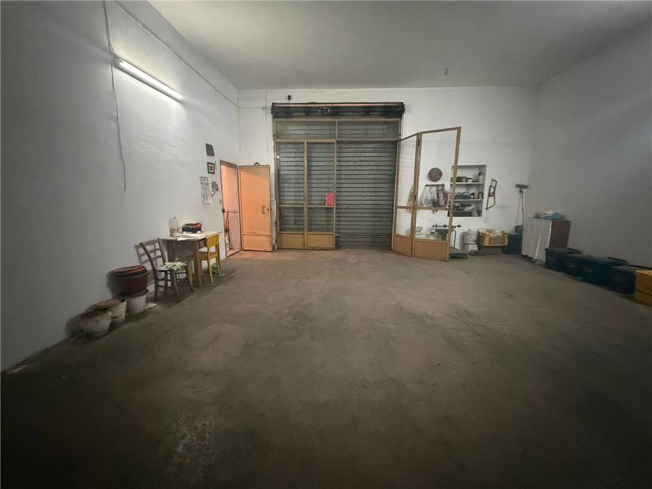 intera palazzina in vendita a San Nicandro Garganico