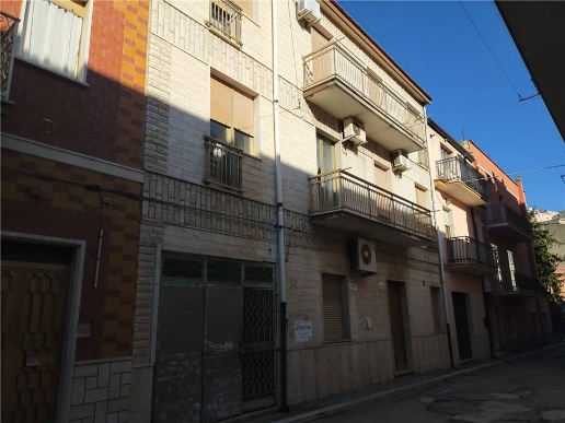 casa indipendente in vendita a San Nicandro Garganico