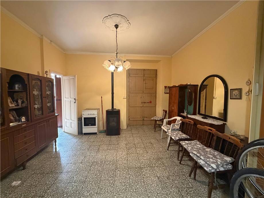 intera palazzina in vendita a San Nicandro Garganico