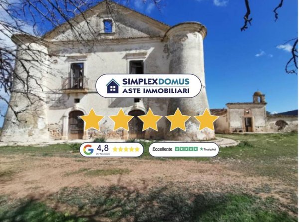 casa indipendente in vendita a San Nicandro Garganico