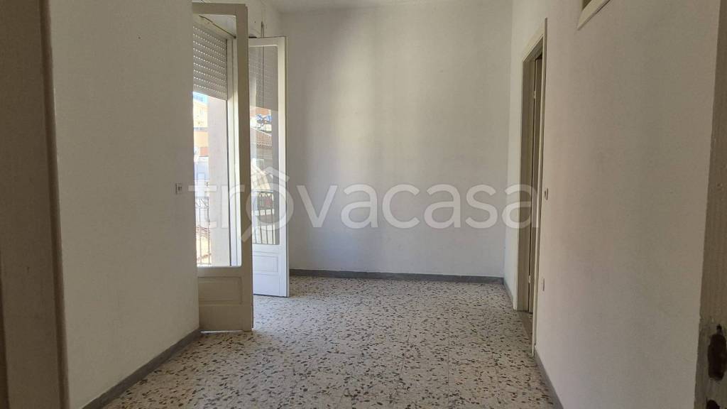 casa indipendente in vendita a San Nicandro Garganico