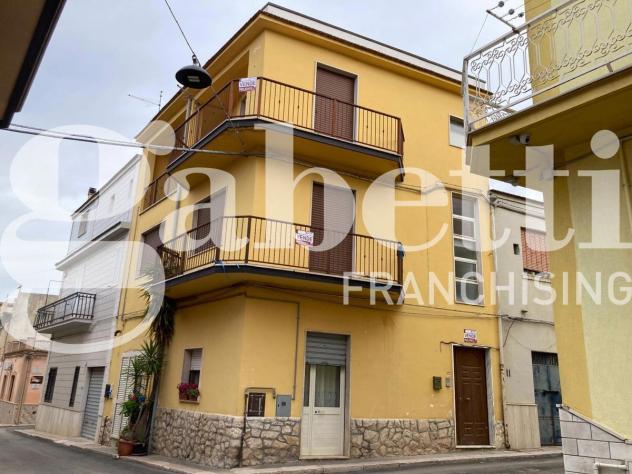 casa indipendente in vendita a San Paolo di Civitate
