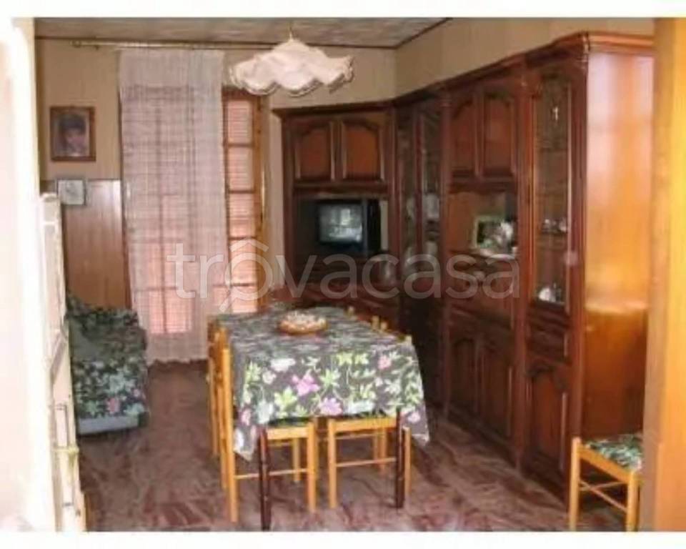 casa indipendente in vendita a San Paolo di Civitate
