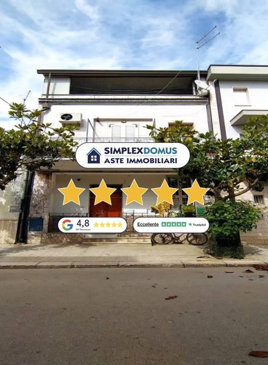 casa indipendente in vendita a San Paolo di Civitate