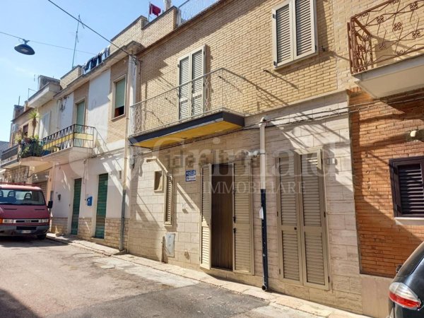 casa indipendente in vendita a San Paolo di Civitate