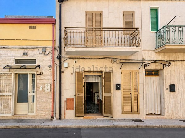 casa indipendente in vendita a San Paolo di Civitate