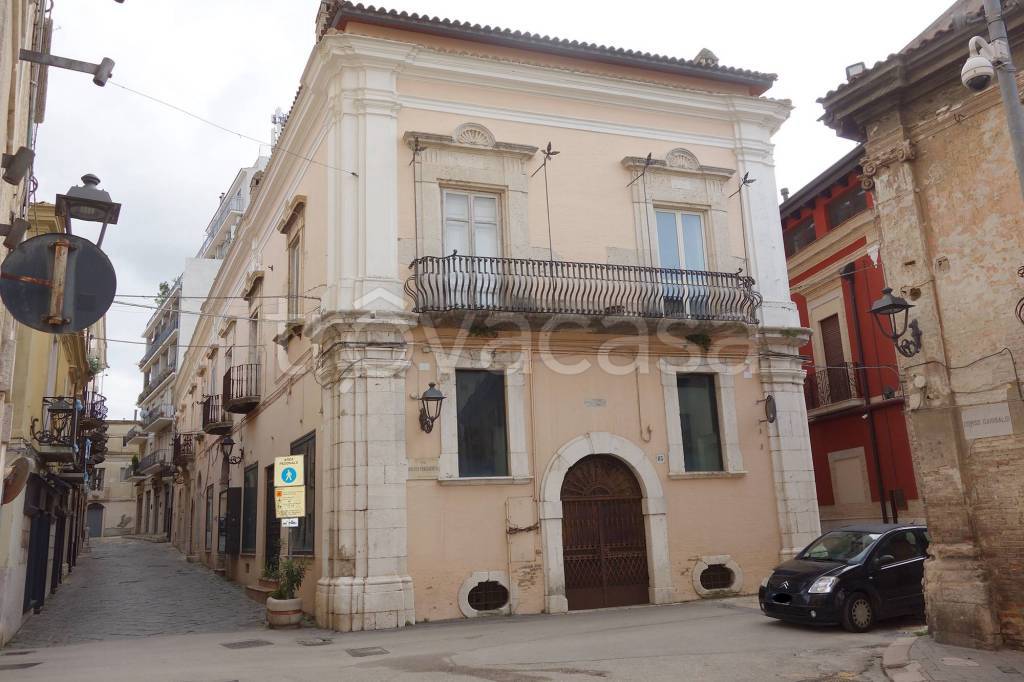 casa semindipendente in vendita a San Severo in zona Centro Storico