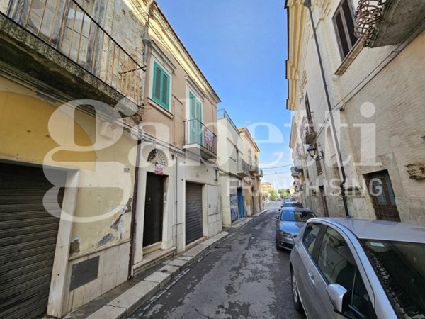 casa indipendente in vendita a San Severo