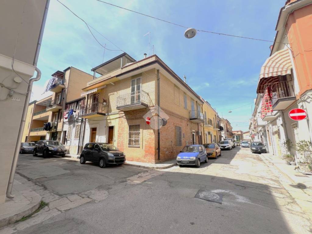 casa indipendente in vendita a San Severo