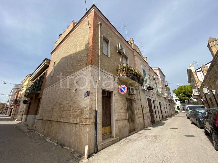 casa indipendente in vendita a San Severo