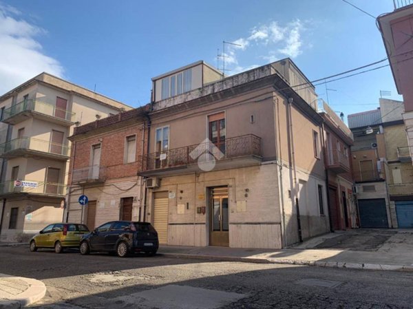 casa indipendente in vendita a San Severo in zona Centro Storico