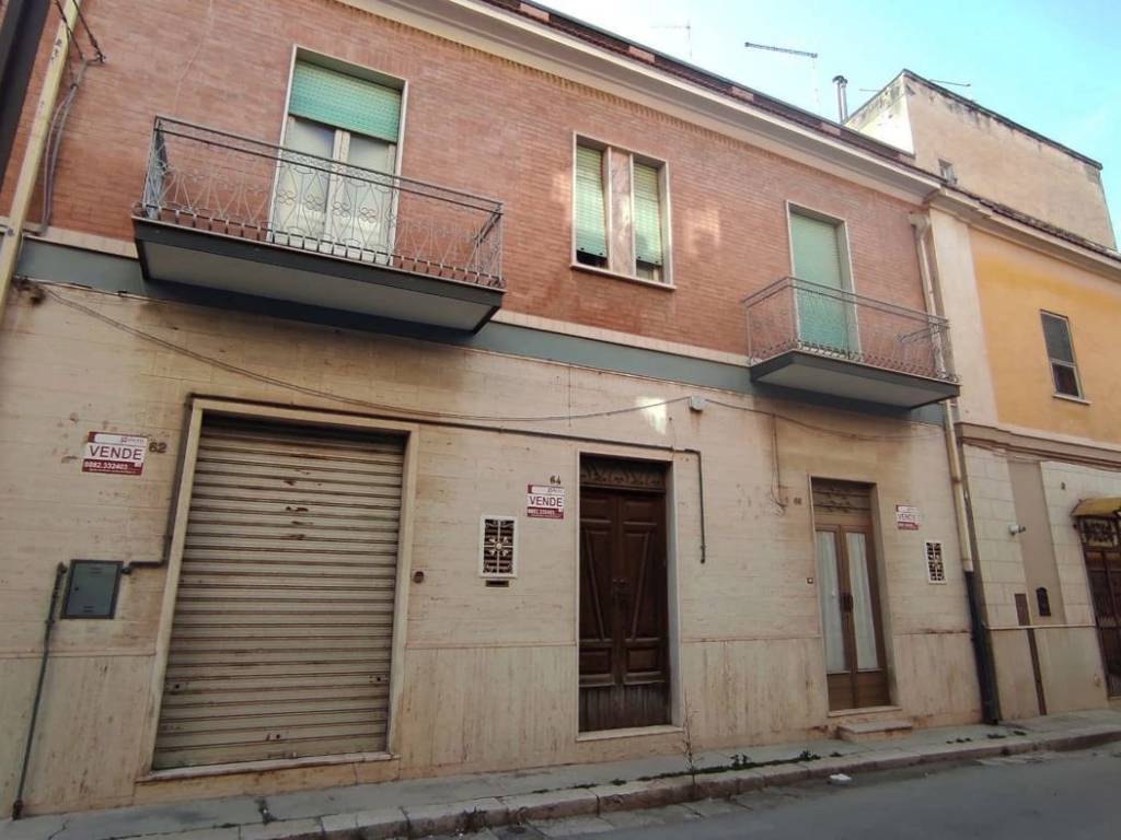 casa indipendente in vendita a San Severo